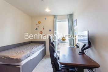 2  bedrooms flat to rent in Thunderer Walk, Woolwich, SE18-image 14