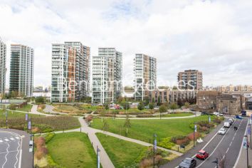 2  bedrooms flat to rent in Thunderer Walk, Woolwich, SE18-image 17