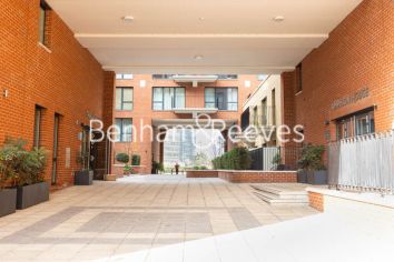 2  bedrooms flat to rent in Thunderer Walk, Woolwich, SE18-image 26