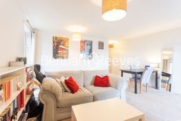 2  bedrooms flat to rent in Erebus Drive, Woolwich, SE28-image 13
