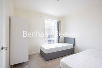 2  bedrooms flat to rent in Royal Arsenal Riverside, Woolwich, SE18-image 3