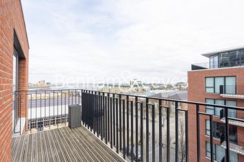 2 bedrooms flat to rent in Royal Arsenal Riverside, Woolwich, SE18-image 5