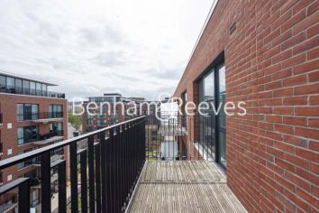 2  bedrooms flat to rent in Royal Arsenal Riverside, Woolwich, SE18-image 11