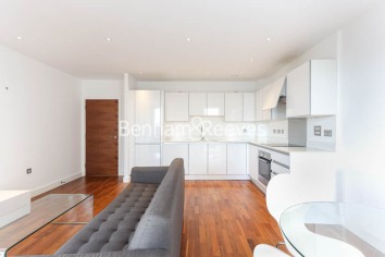 2 bedrooms flat to rent in John Donne Way, Woolwich, SE10-image 8