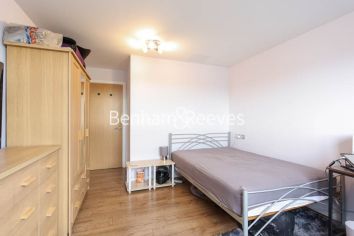 2 bedrooms flat to rent in Erebus Drive, Woolwich, SE18-image 10