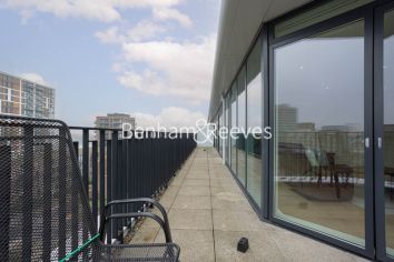 2 bedrooms flat to rent in New Warren Lane, Royal Arsenal Riverside, SE18-image 5