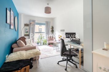 2  bedrooms flat to rent in Brunwell Avenue, Woolwich, SE18-image 6