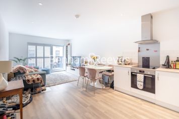 2  bedrooms flat to rent in Brunwell Avenue, Woolwich, SE18-image 12