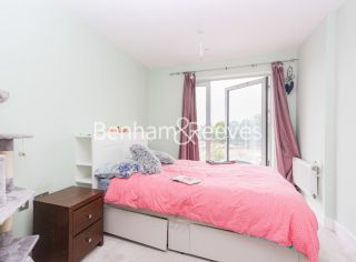 2  bedrooms flat to rent in Love Lane, Woolwich Central, SE18-image 3