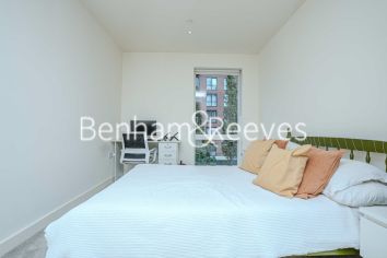 1  bedroom flat to rent in No 1 Street, Royal Arsenal Riverside, SE18-image 3
