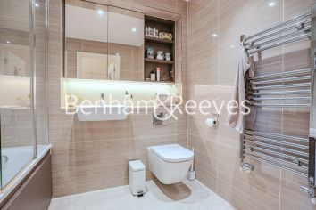 1  bedroom flat to rent in No 1 Street, Royal Arsenal Riverside, SE18-image 10