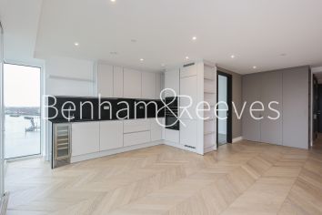 2 bedrooms flat to rent in Brigadier Walk, Royal Arsenal Riverside, SE18-image 8