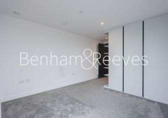 2 bedrooms flat to rent in Brigadier Walk, Royal Arsenal Riverside, SE18-image 9
