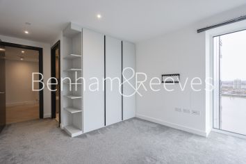 2 bedrooms flat to rent in Brigadier Walk, Royal Arsenal Riverside, SE18-image 14