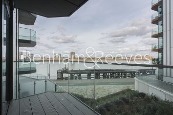 2  bedrooms flat to rent in Brigadier Walk, Royal Arsenal Riverside, SE18-image 6