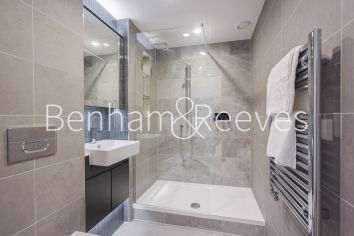 2 bedrooms flat to rent in Brigadier Walk, Royal Arsenal Riverside, SE18-image 11