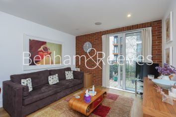 1 bedroom flat to rent in No 1 Street, Royal Arsenal Riverside, SE18-image 1