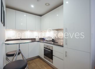 1 bedroom flat to rent in No 1 Street, Royal Arsenal Riverside, SE18-image 2