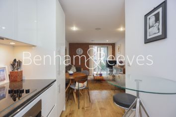 1 bedroom flat to rent in No 1 Street, Royal Arsenal Riverside, SE18-image 9