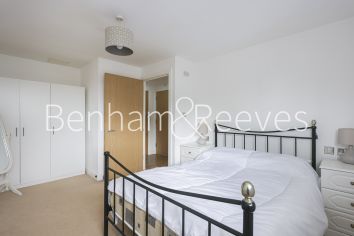1 bedroom flat to rent in Erebus Drive, Woolwich, SE28-image 14