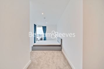 3 bedrooms flat to rent in Brigadier Walk, Royal Arsenal Riverside, SE18-image 18