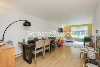 2  bedrooms flat to rent in Argyll Road, Royal Arsenal Riverside, SE18-image 3