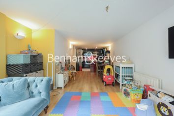 2  bedrooms flat to rent in Argyll Road, Royal Arsenal Riverside, SE18-image 7