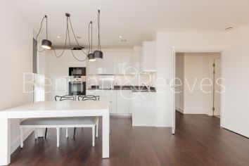 2  bedrooms flat to rent in Royal Arsenal Riverside, Woolwich, SE18-image 16
