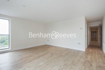 2  bedrooms flat to rent in Erebus Drive, Woolwich, SE28-image 17