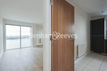 2  bedrooms flat to rent in Erebus Drive, Woolwich, SE28-image 19