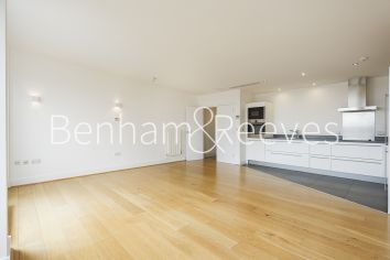 3  bedrooms flat to rent in Cadogan Road, Royal Arsenal Riverside, SE18-image 7