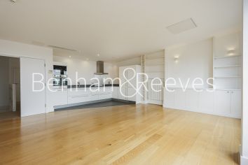 3  bedrooms flat to rent in Cadogan Road, Royal Arsenal Riverside, SE18-image 14