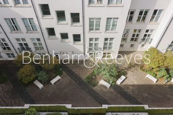 3  bedrooms flat to rent in Cadogan Road, Royal Arsenal Riverside, SE18-image 17