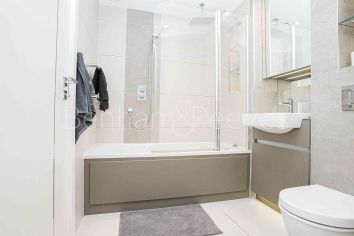 2  bedrooms flat to rent in Royal Arsenal Riverside, Duke of Wellington Avenue, SE18-image 11