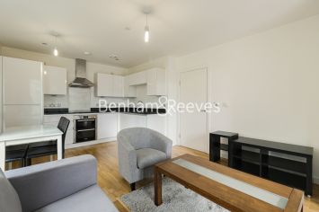 2  bedrooms flat to rent in Larkwood Avenue, Blackheath Hill, SE10-image 13