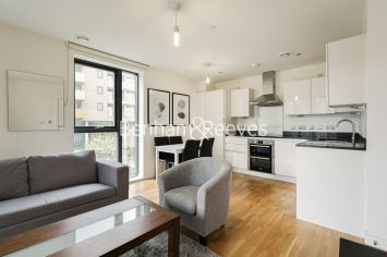 2  bedrooms flat to rent in Larkwood Avenue, Blackheath Hill, SE10-image 15