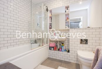 1  bedroom flat to rent in Victory Parade, Arsenal Riverside, SE18-image 5