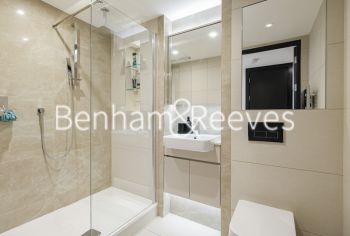 3  bedrooms flat to rent in Brigadier Walk, Royal Arsenal Riverside, SE18-image 4