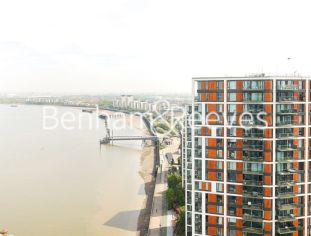 3  bedrooms flat to rent in Brigadier Walk, Royal Arsenal Riverside, SE18-image 11