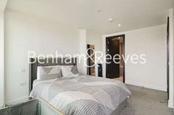 3  bedrooms flat to rent in Brigadier Walk, Royal Arsenal Riverside, SE18-image 14