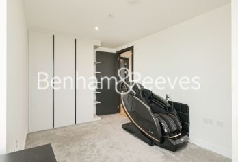 3  bedrooms flat to rent in Brigadier Walk, Royal Arsenal Riverside, SE18-image 15