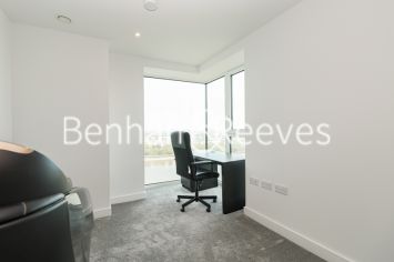 3  bedrooms flat to rent in Brigadier Walk, Royal Arsenal Riverside, SE18-image 25