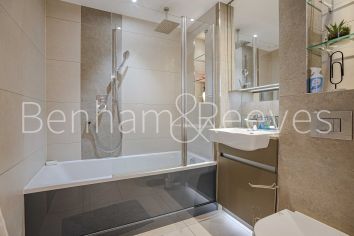 1  bedroom flat to rent in Biring House, Wellington, SE18-image 4