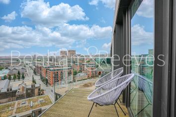 1  bedroom flat to rent in Biring House, Wellington, SE18-image 15