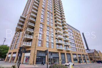 1  bedroom flat to rent in Duncombe House, Victory Parade, SE18-image 6