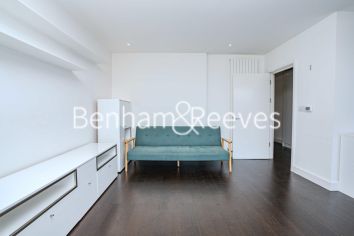 2  bedrooms flat to rent in Royal Arsenal Riverside, Woolwich, SE18-image 7