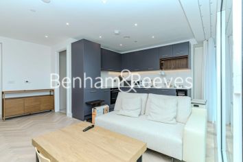 1  bedroom flat to rent in Brigadier Walk Royal, Arsenal Riverside, SE18-image 1