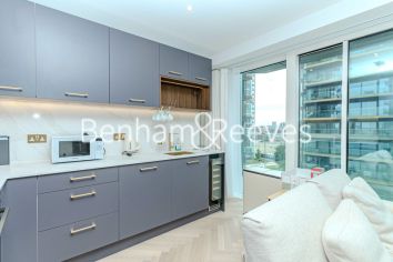 1  bedroom flat to rent in Brigadier Walk Royal, Arsenal Riverside, SE18-image 15