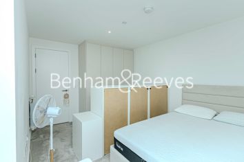 1  bedroom flat to rent in Brigadier Walk Royal, Arsenal Riverside, SE18-image 16