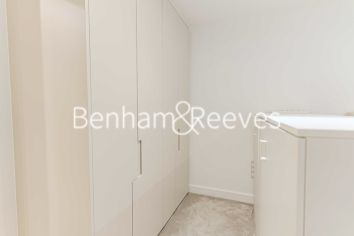 1  bedroom flat to rent in Brigadier Walk Royal, Arsenal Riverside, SE18-image 18